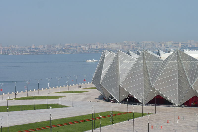 PTFE膜材有什么特點(diǎn)？為什么ptfe膜結(jié)構(gòu)被稱(chēng)為永久膜結(jié)構(gòu)？