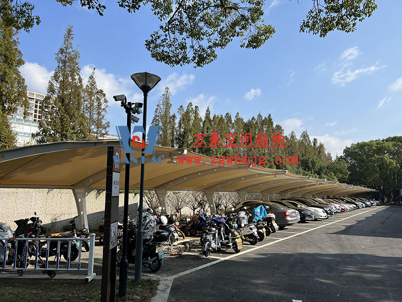 寧波大學(xué)北大門停車場遮陽棚改造提升工程