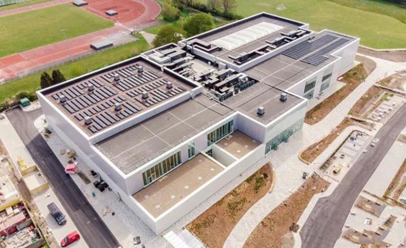 泳池ETFE膜結構丨室內泳池的ETFE透明屋頂