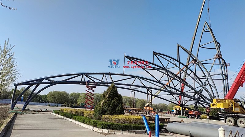 芳菲四月，共鑒美好！陜西定邊馬蓮灘沙漠公園鋼膜結構工程最新進展播報