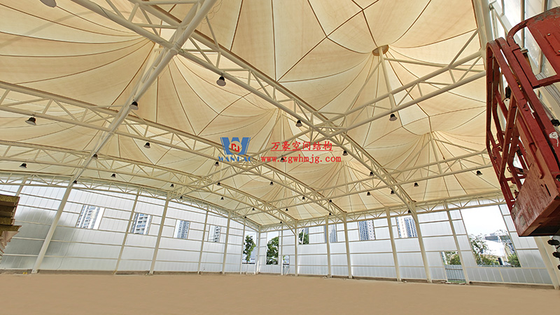 溫州惠民路西側綠地球場鋼膜結構工程完工