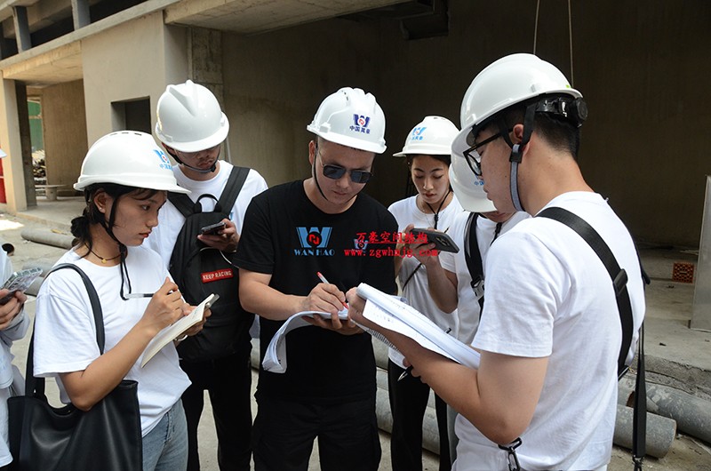 嘉興長安里ETFE氣枕鋼膜結構頂棚工程現場學習觀摩會