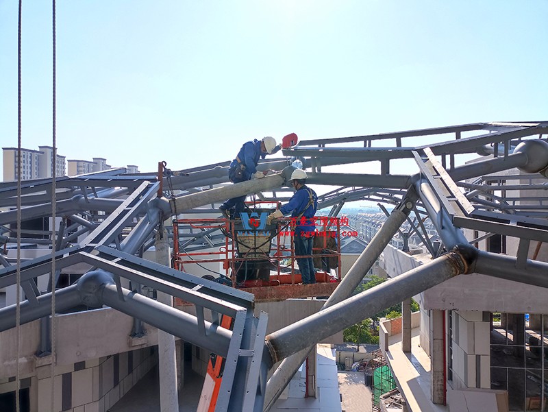 嘉興長安里ETFE氣枕鋼膜結構頂棚工程現場學習觀摩會