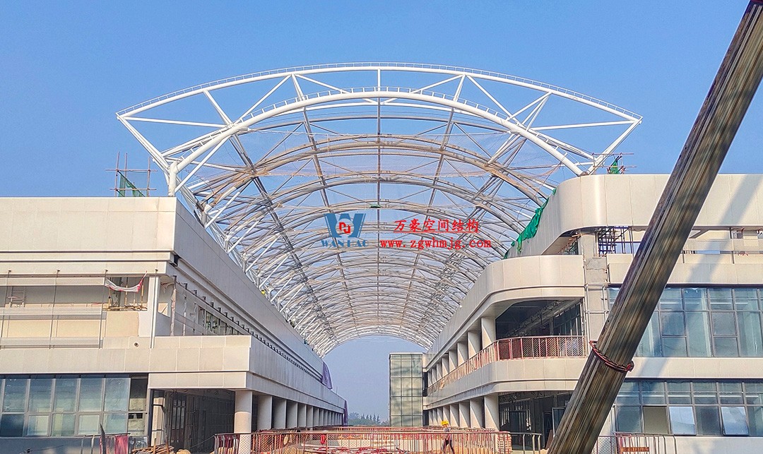 海南醫(yī)學(xué)院第一附屬醫(yī)院江東新院區(qū)膜結(jié)構(gòu)工程 海南醫(yī)學(xué)院第一附屬醫(yī)院江東新院區(qū)膜結(jié)構(gòu)工程