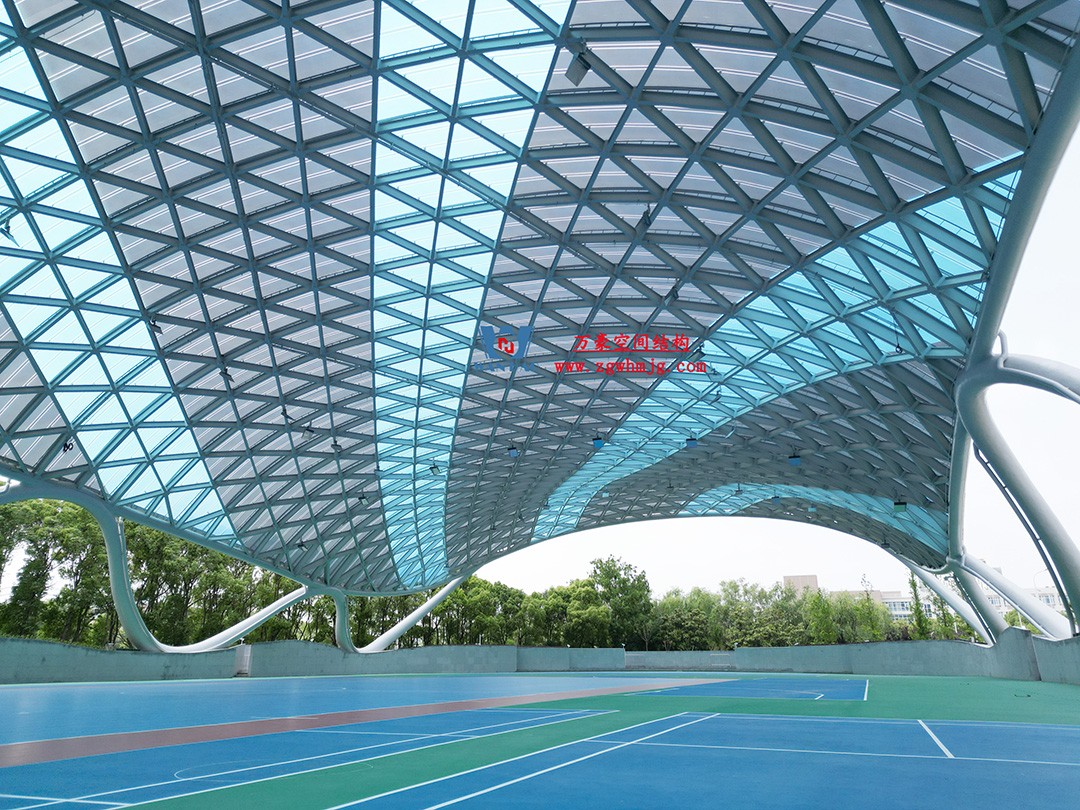 上海工程技術(shù)大學(xué)松江校區(qū)風(fēng)雨操場ETFE膜結(jié)構(gòu)項(xiàng)目 上海工程技術(shù)大學(xué)松江校區(qū)風(fēng)雨操場ETFE膜結(jié)構(gòu)項(xiàng)目