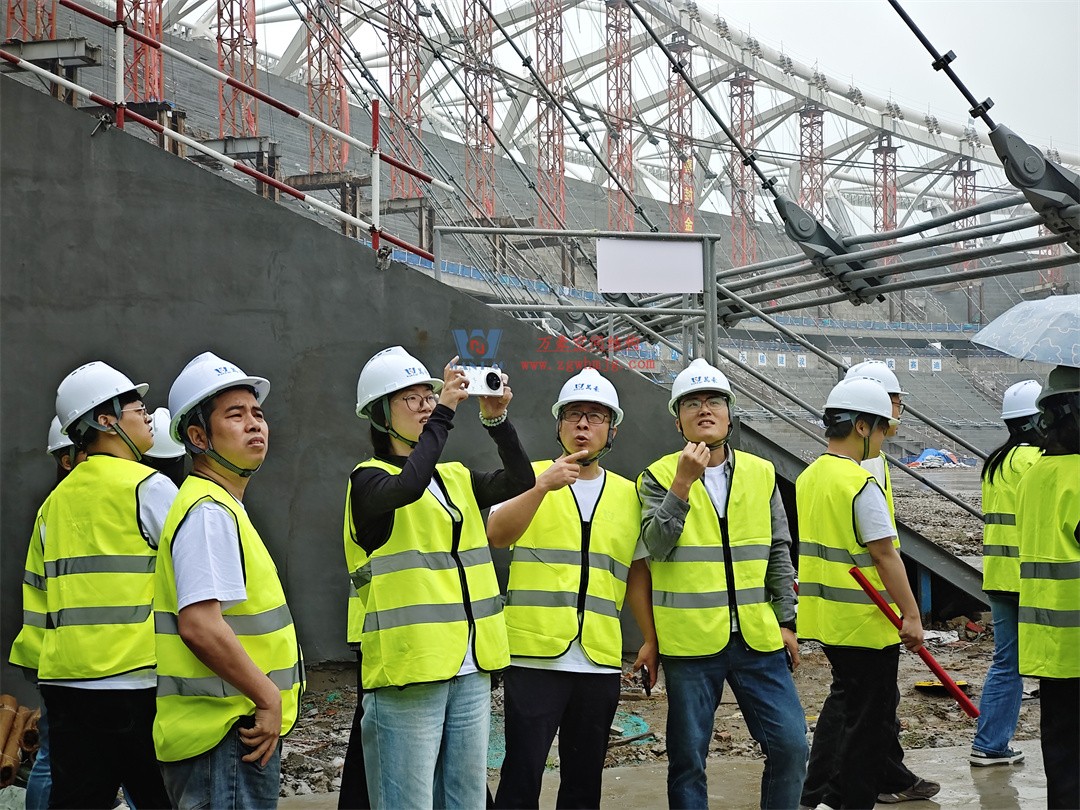 標(biāo)桿引領(lǐng)，智啟未來——萬豪集團(tuán)營(yíng)銷、設(shè)計(jì)與技術(shù)骨干共赴無錫奧體中心，現(xiàn)場(chǎng)觀摩學(xué)習(xí)解鎖“創(chuàng)新密碼”