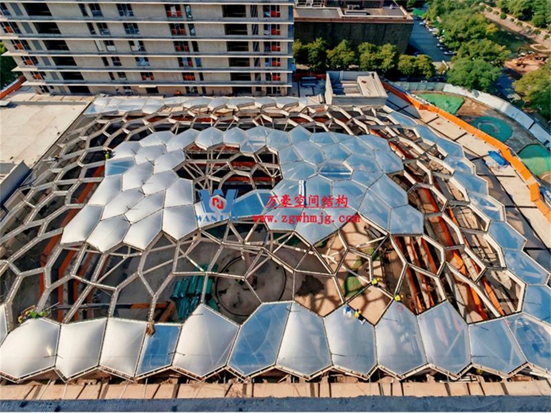 安吉縣昌碩小區(qū)地塊房產(chǎn)開發(fā)項(xiàng)目鋼結(jié)構(gòu)天幕 安吉縣昌碩小區(qū)地塊房產(chǎn)開發(fā)項(xiàng)目鋼結(jié)構(gòu)天幕