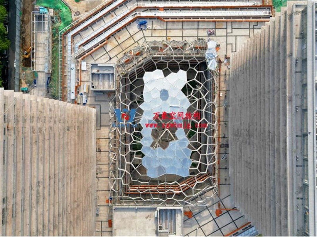 安吉縣昌碩小區(qū)地塊房產(chǎn)開發(fā)項(xiàng)目鋼結(jié)構(gòu)天幕 安吉縣昌碩小區(qū)地塊房產(chǎn)開發(fā)項(xiàng)目鋼結(jié)構(gòu)天幕