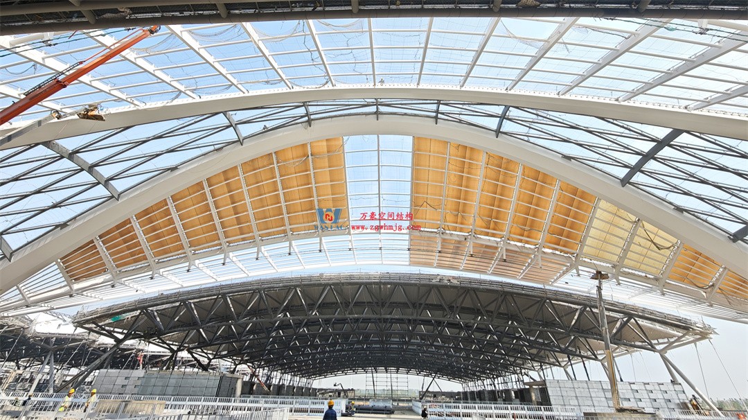 千帆競發(fā)勢(shì)如虹｜中原國際會(huì)展中心膜結(jié)構(gòu)天幕攻堅(jiān)實(shí)錄，擎起中原會(huì)展新地標(biāo)！