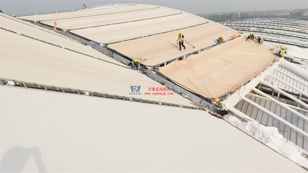 千帆競發(fā)勢(shì)如虹｜中原國際會(huì)展中心膜結(jié)構(gòu)天幕攻堅(jiān)實(shí)錄，擎起中原會(huì)展新地標(biāo)！