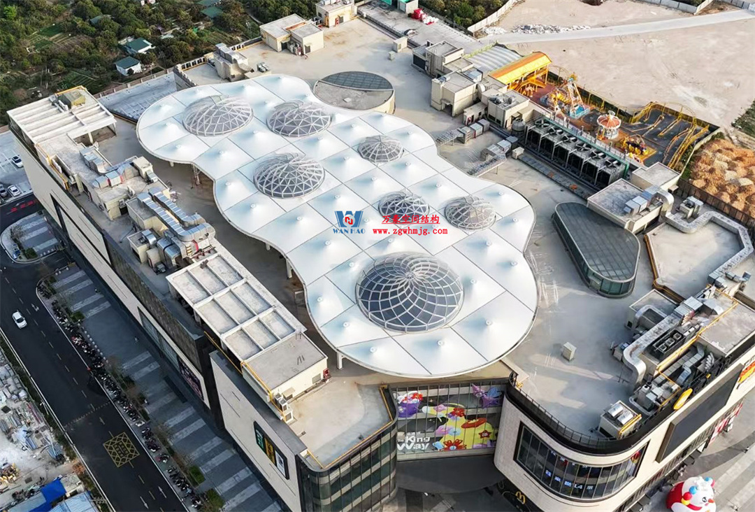 探索膜結(jié)構(gòu)在商業(yè)街區(qū)穹頂?shù)纳衿鎽?yīng)用