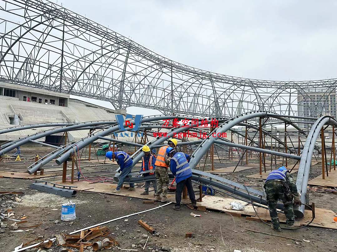 山東蓬萊體育場PTFE膜結(jié)構(gòu)項目 山東蓬萊體育場PTFE膜結(jié)構(gòu)項目