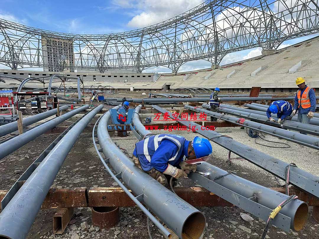 山東蓬萊體育場PTFE膜結(jié)構(gòu)項目 山東蓬萊體育場PTFE膜結(jié)構(gòu)項目