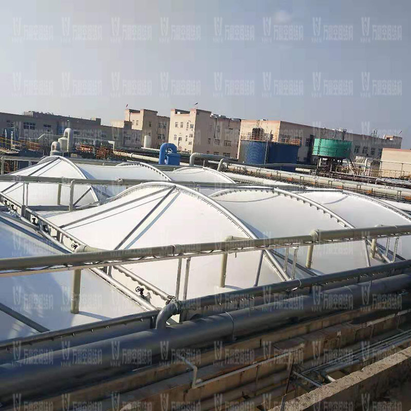 張力膜結(jié)構(gòu)是什么？張力膜結(jié)構(gòu)有哪些特點特稱？