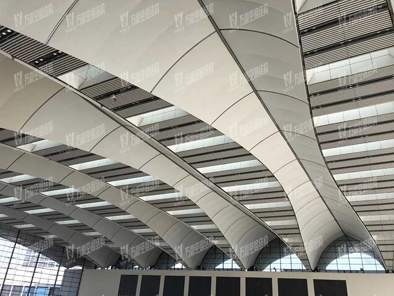 萬(wàn)豪空間結(jié)構(gòu)重大項(xiàng)目現(xiàn)場(chǎng)學(xué)習(xí)觀摩會(huì)