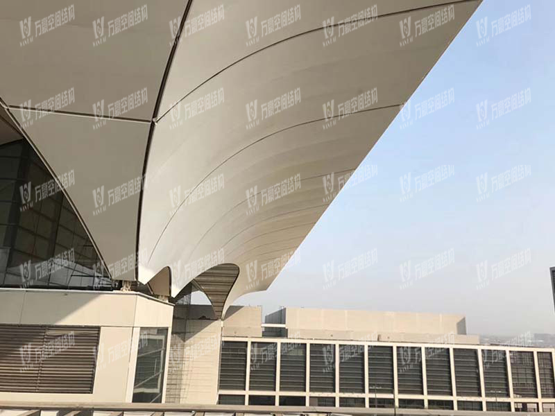 萬(wàn)豪空間結(jié)構(gòu)重大項(xiàng)目現(xiàn)場(chǎng)學(xué)習(xí)觀摩會(huì)